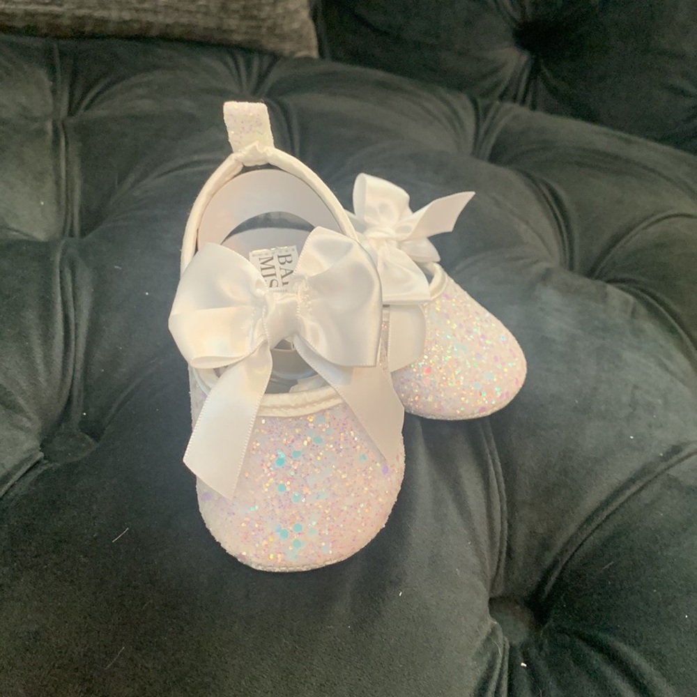 Badgley Mischka - White Glitter Ballet Infant Girls Shoes - Size 3 - New in Box - Picture 15 of 16